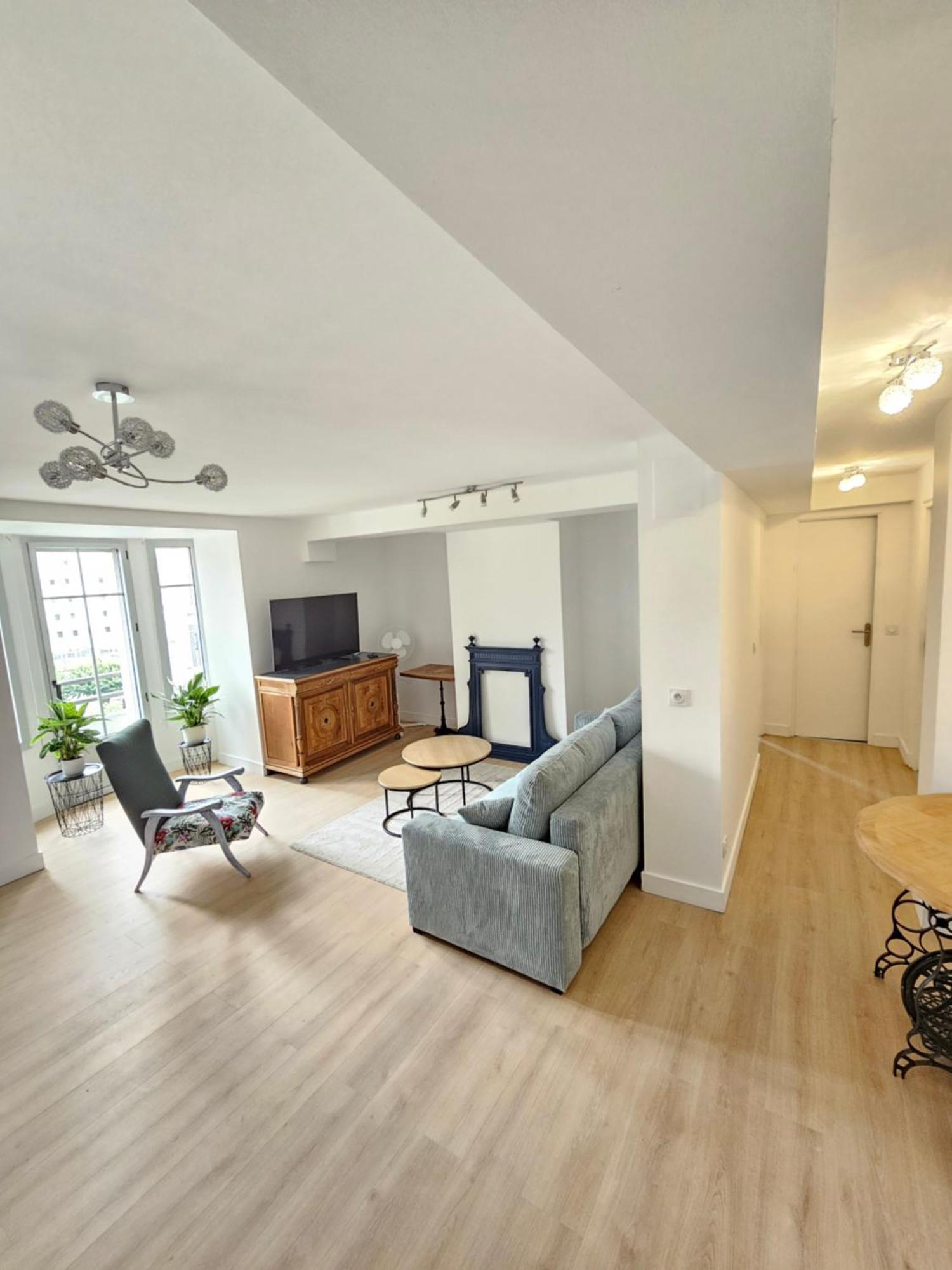Le Chaleureux Lourdes Hyper Centre Apartment Luaran gambar
