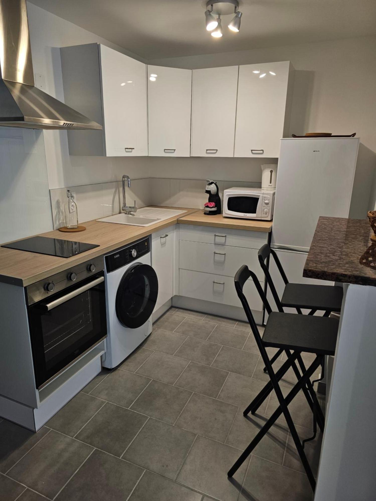 Le Chaleureux Lourdes Hyper Centre Apartment Luaran gambar
